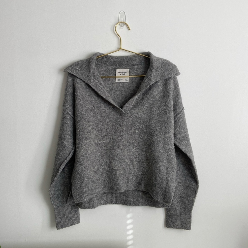 A&F Gray Collared Sweater SIZE SMALL